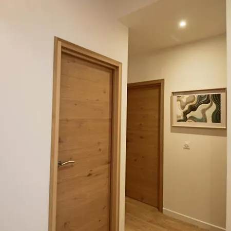 T5 145m2 4 Chambres, Vue Climatise Apartment Tresserve